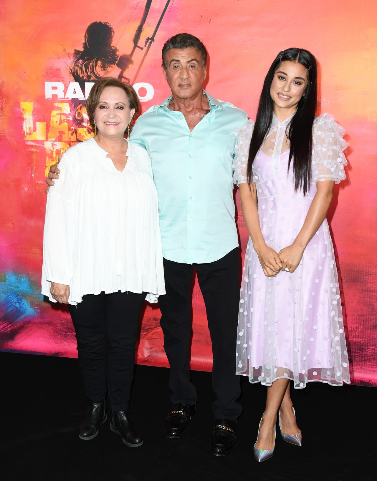 De acuerdo a 
<b><a href="https://www.imdb.com/title/tt1206885/releaseinfo?ref_=tt_ql_dt_2" target="_blank">IMDB</a></b>, 'Rambo: last blood' se estrenará este viernes 20 de septiembre tanto en Estados Unidos como en México. En la cinta también participan Yvette Monreal (foto) y Paz Vega.