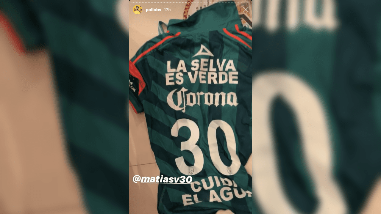 ¡Impresionante! Así se destaca la imponente colección del defensor mexicano.