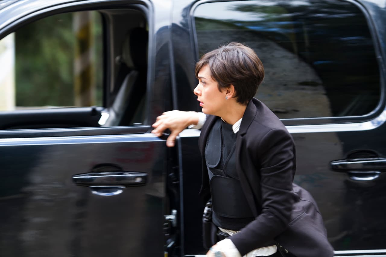 Mónica Ortega (María de la Fuente) estaba segura que finalmente atraparían a John Lucio.