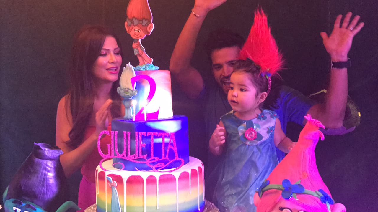 Parece que no estaba muy segura de querer morderlo.