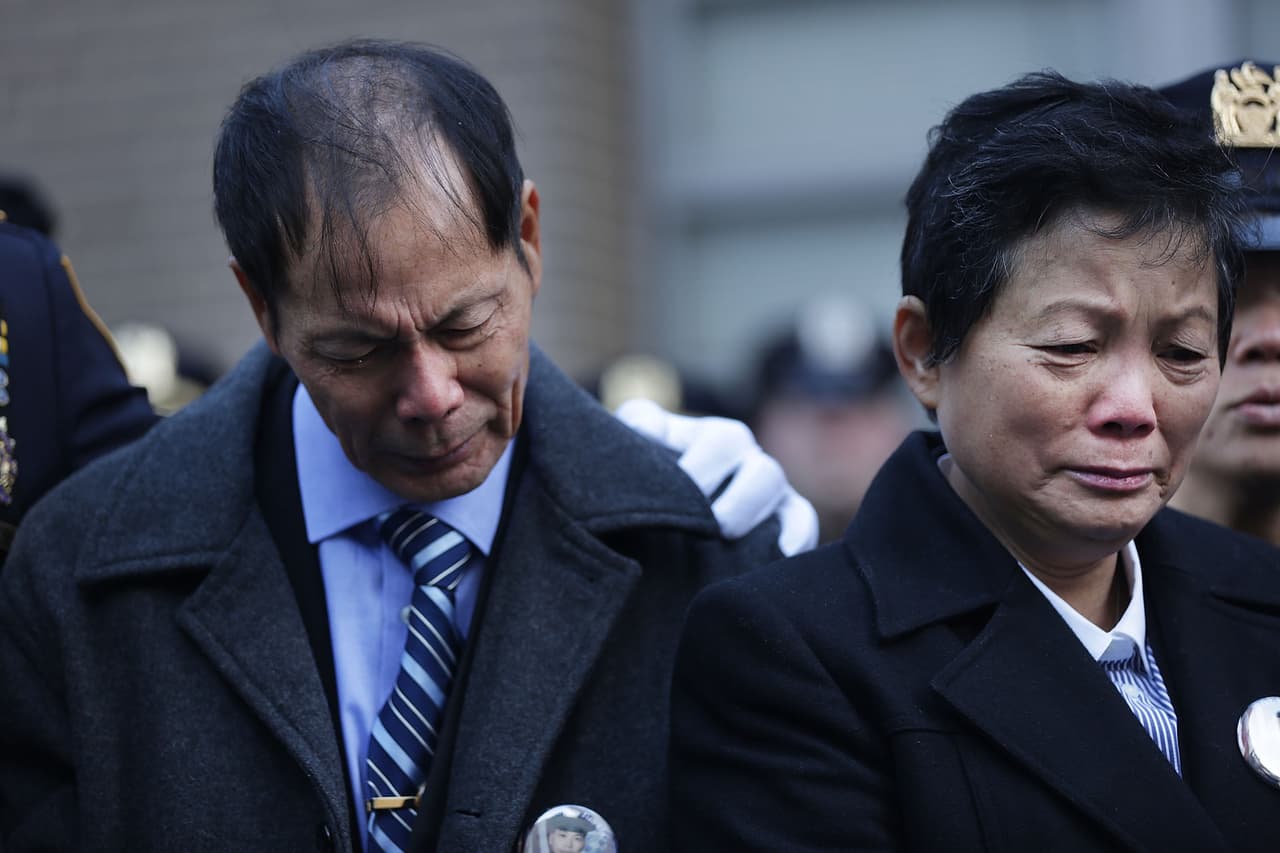 Y dijo: "Estamos muy agradecidos por todo el amor y apoyo durante el año pasado".