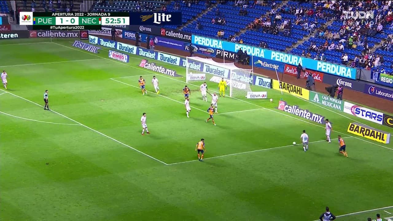 ¡GOL!  anota para Necaxa. Facundo Batista