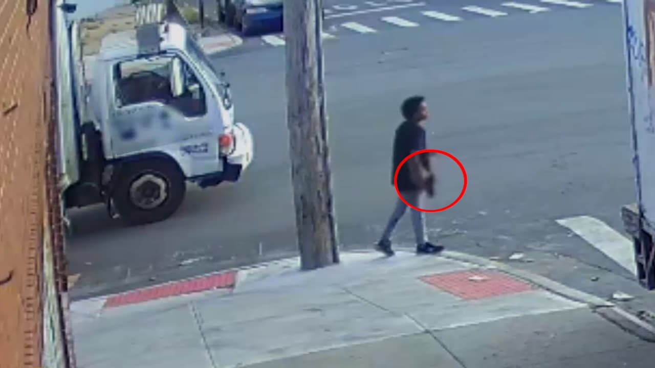 Acusan de intento de asesinato a niño de 13 años tras tiroteo en un parque infantil del Bronx