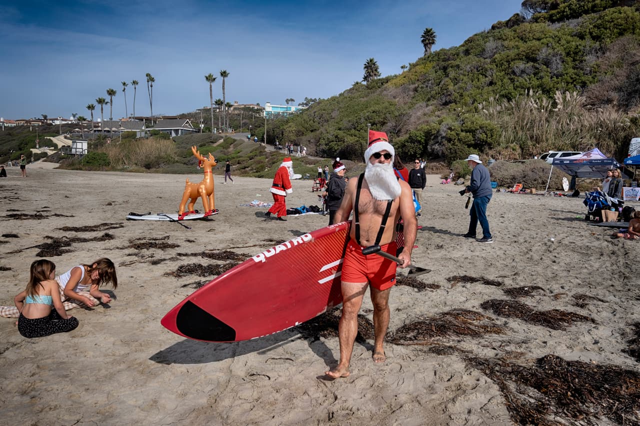 Surfers Healing fue fundada en 1996 por Izzy y Danielle Paskowitz, padres de Isaiah, ahora un adulto autista de 30 años. Izzy, un ex surfista profesional, se casó con el amor de su vida, Danielle, y comenzó a crear su joven familia.
