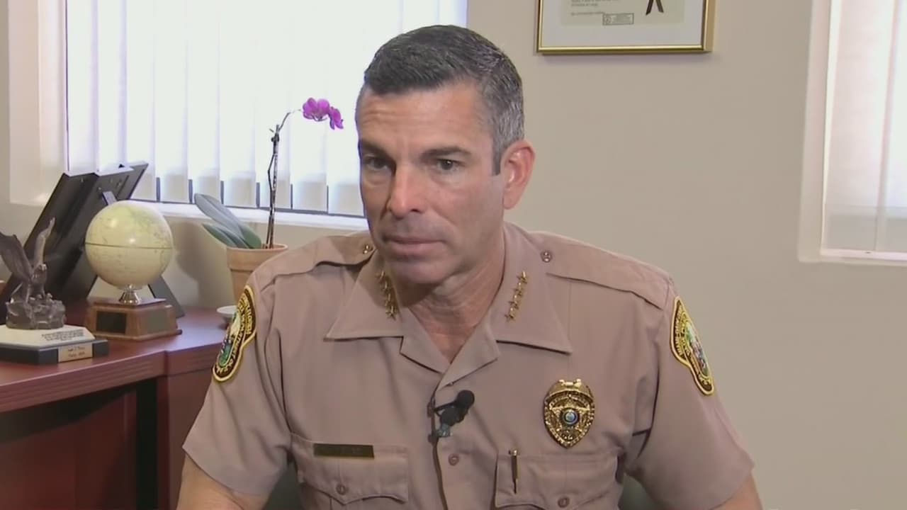 Se retira de su cargo Juan Perez, director de la policía de Miami-Dade