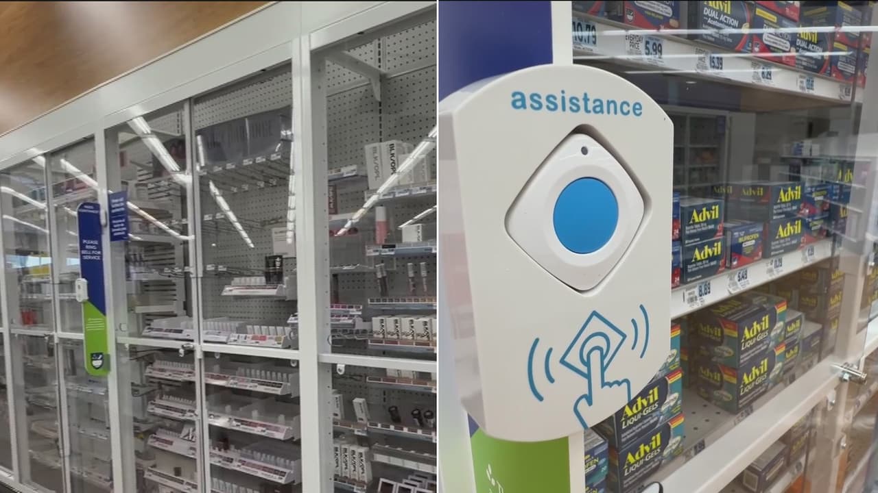 Todo bajo llave en una vitrina: así luce esta tienda Rite Aid que busca defenderse de la ola de robos en California
