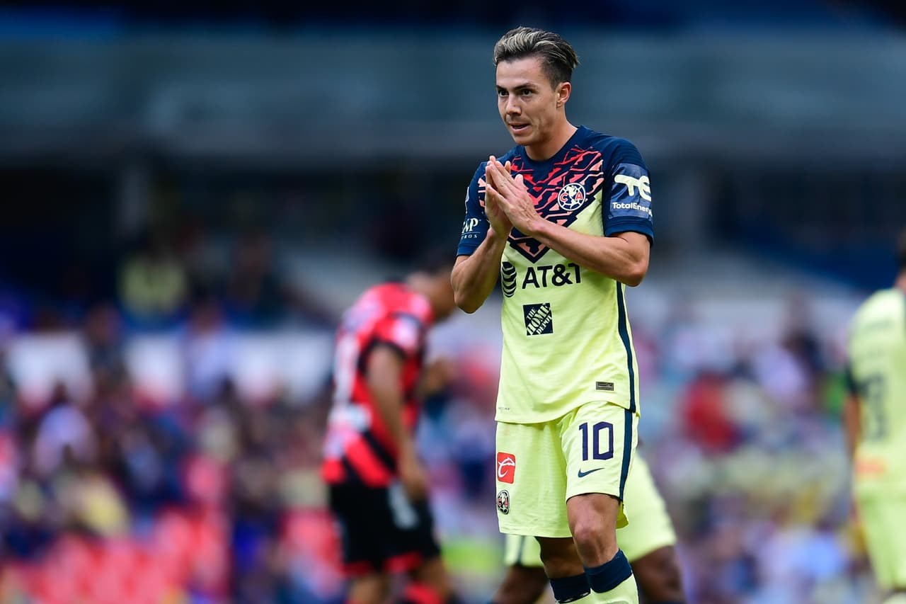 Plumas por garras: Sebastián Córdova es nuevo futbolista de Tigres