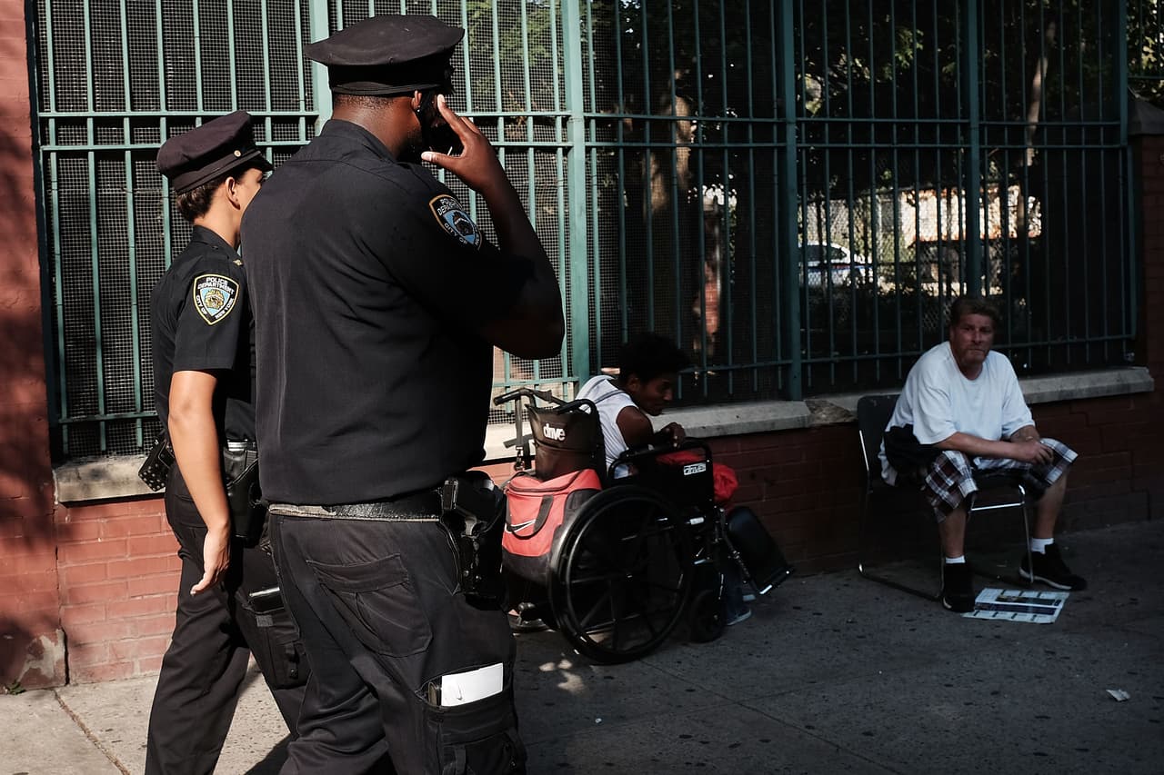 Las iniciativas del NYPD han apuntado especialmente a vecindarios de minorías, como East Harlem.