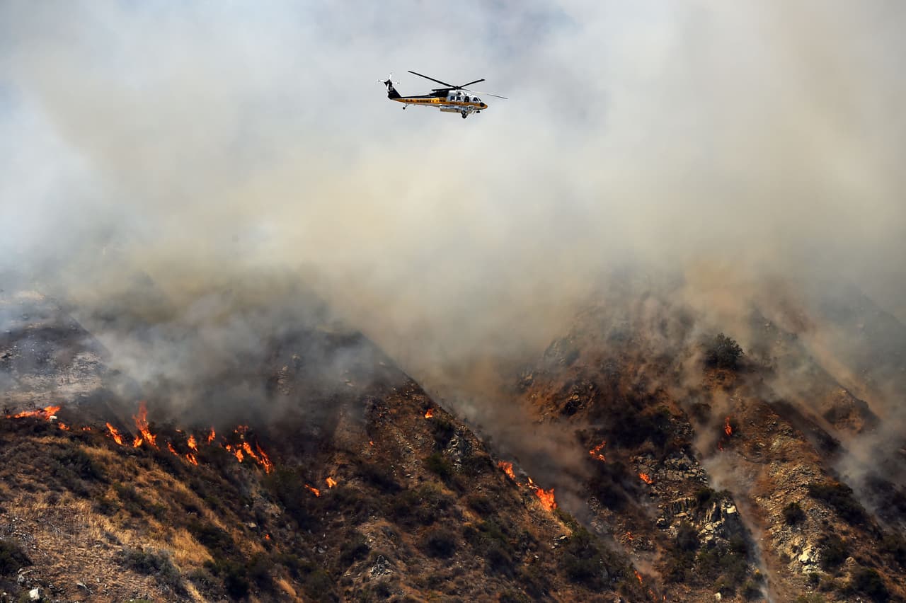 Las colinas quemadas del parque Azusa.