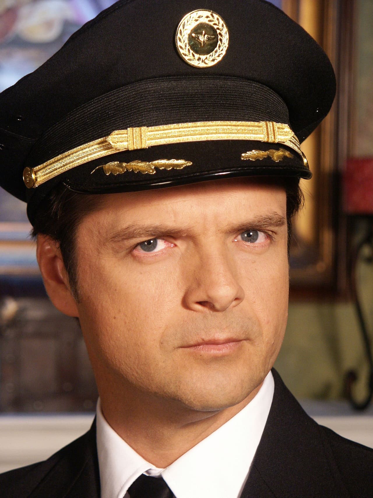 'María la del barrio' también formó parte del historial actoral de 
<b>Padilla</b>, pero en 1995 en donde ganó su segundo papel protagónico, esto en 'Pobre niña rica', junto a 
<b><a href="http://www.univision.com/temas/victoria-ruffo">Victoria Ruffo</a></b>.