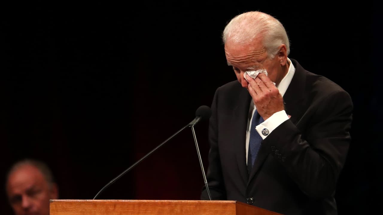 "Soy Joe Biden, demócrata y amo a John McCain": las sentidas palabras del exvicepresidente
