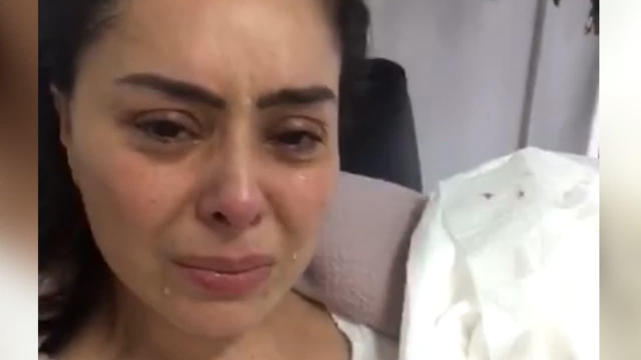 En un video donde 
<b><a href="https://www.facebook.com/watch/?v=10155123314187169" target="_blank">aparece llorando</a></b>, Carrillo contó a detalle lo que le había sucedido a su perro.