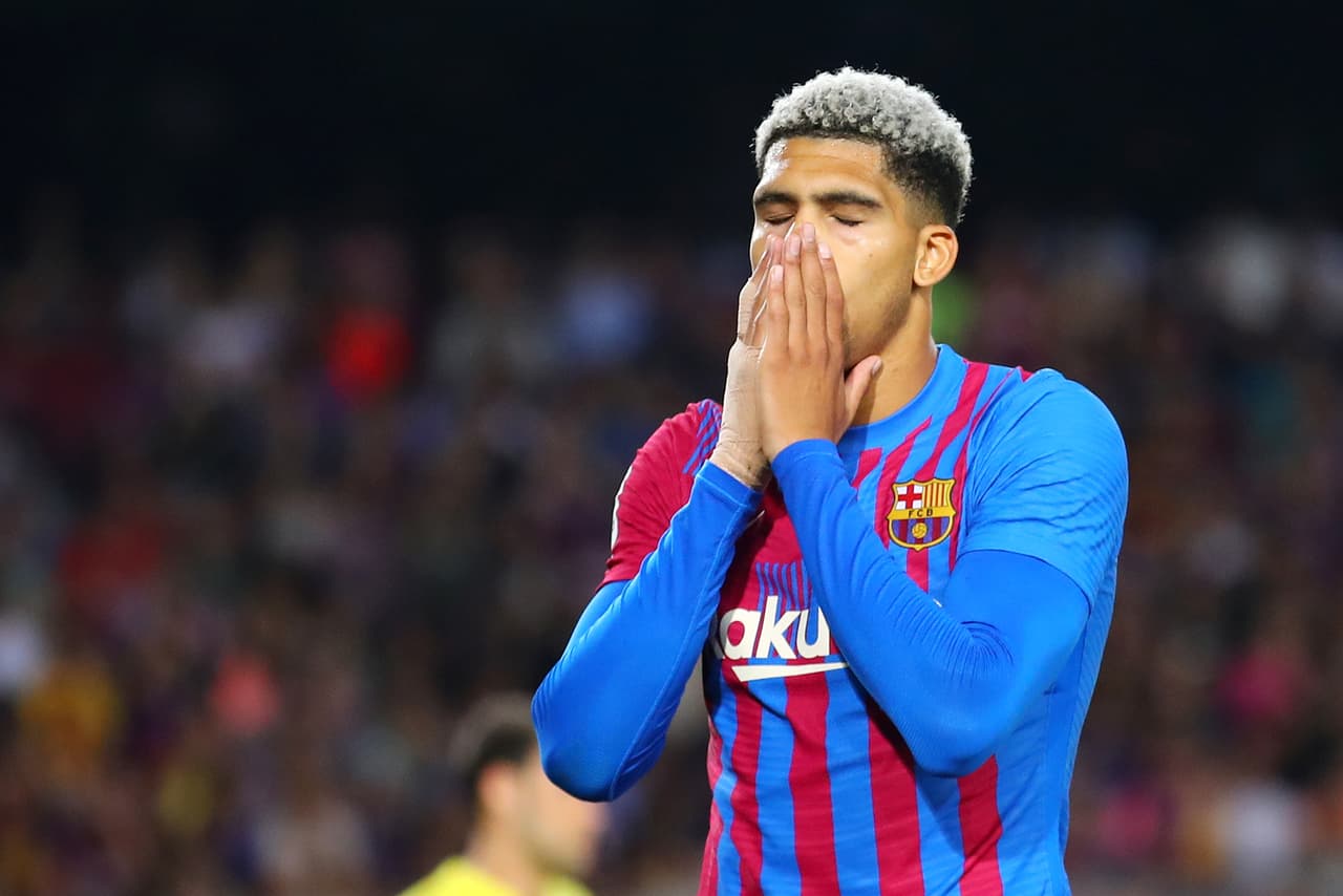 Villarreal amargó el cierre de temporada del Barcelona al derrotarlo en calidad de visitante.