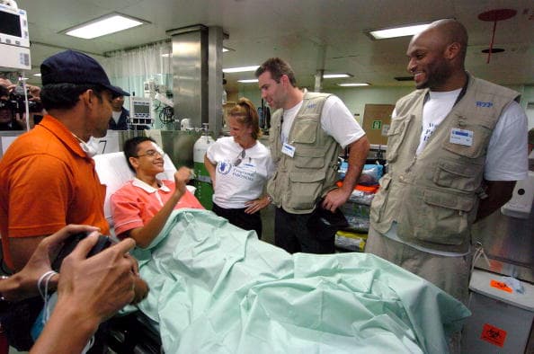 El Mercy fue construido como un un buque petrolero sin embargo, la misma compañía que lo construyó lo renombró y la convirtió en un hospital en julio de 1984.