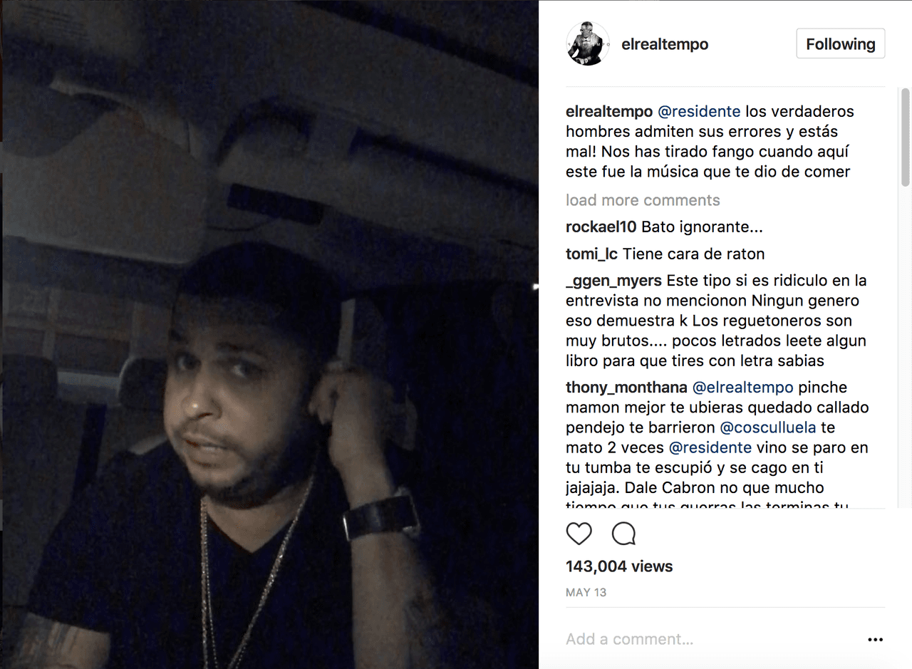 Tempo se monta en tarima para defender el género.