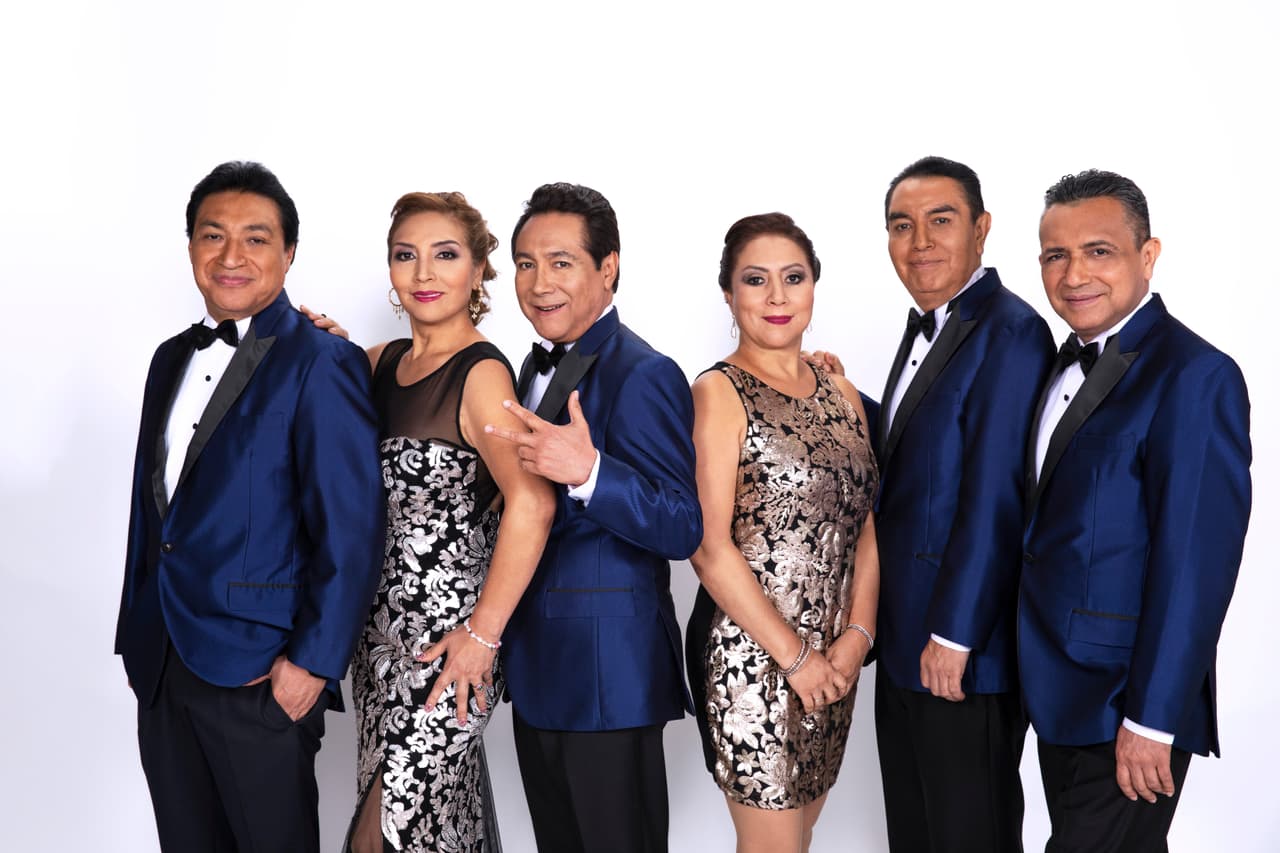 La agrupación mexicana 
<b>Los Ángeles Azules</b>, recibirá el Premio Lo Nuestro Legado Musical en el género de Cumbia Regional Mexicano. Este año cuentan con seis nominaciones, una de ellas en la categoría Álbum del Año por su material 'De Buenos Aires Para El Mundo'.
<br>