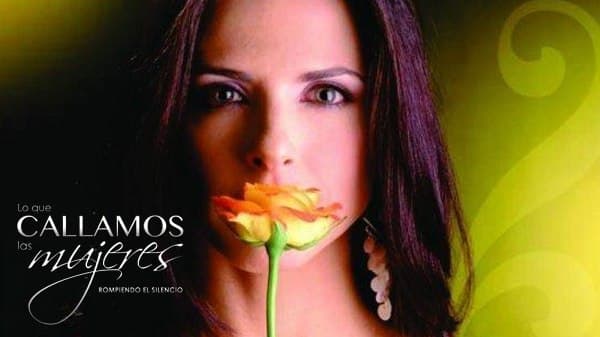 <i>Lo que callamos las mujeres</i> (2000) lleva años al aire contando las dificultades de ser mujer en una sociedad machista, basada en casos de la vida real.