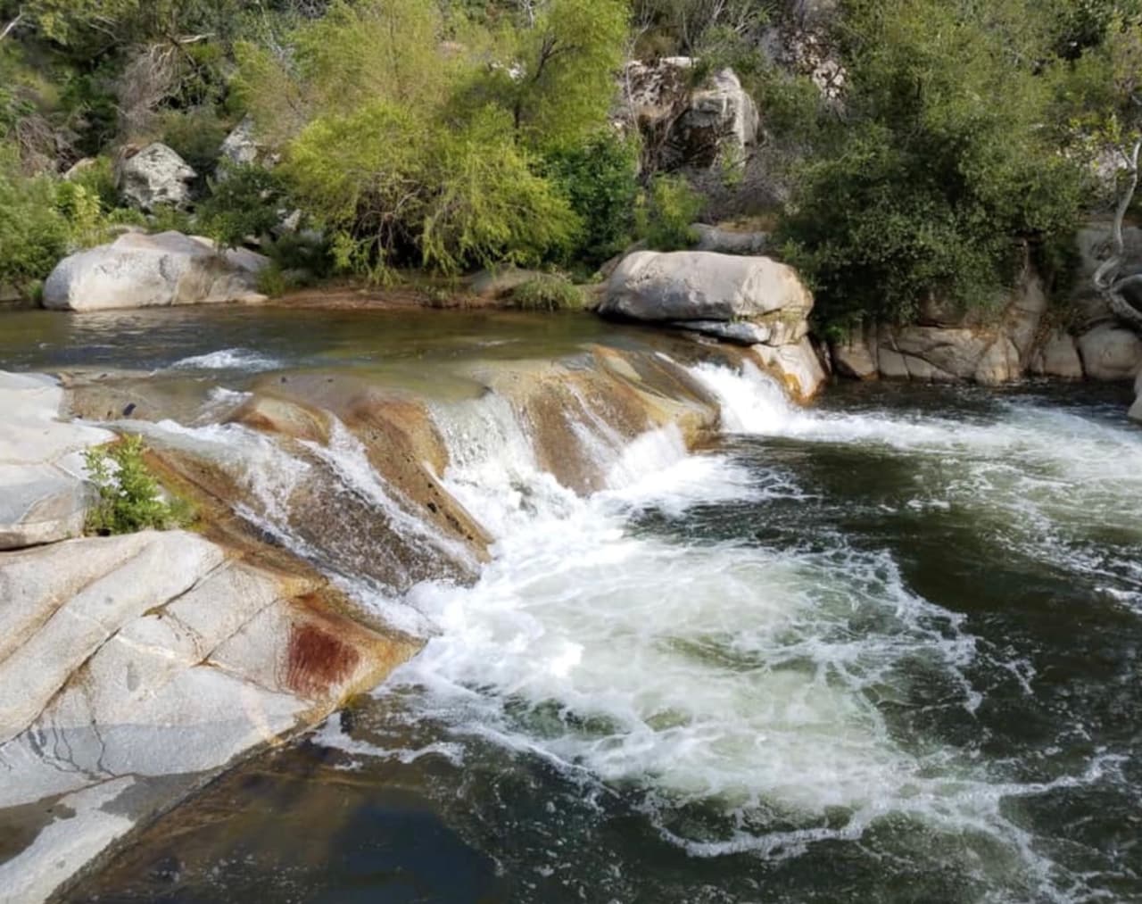 Pronostican ola de calor para la próximos días y advierten sobre peligros en ríos de la zona
