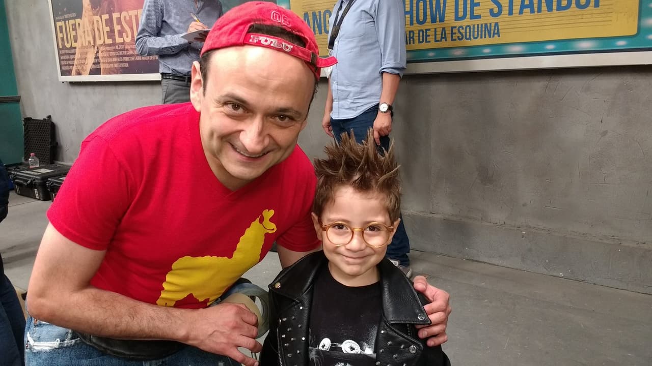 'El Morris' y Germán son el equipo perfecto para hacer travesuras a espaldas de algunos vecinos.