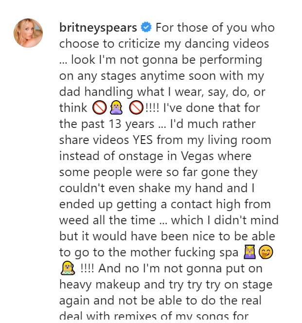 "Para aquellos de ustedes que eligen criticar mis videos de baile... miren, no voy a actuar en ningún escenario pronto con 
<b><a href="https://www.instagram.com/p/CRcirTFgkEE/" target="_blank">mi papá manejando lo que uso, digo, hago o pienso</a></b>", escribió al inicio. 
<br>