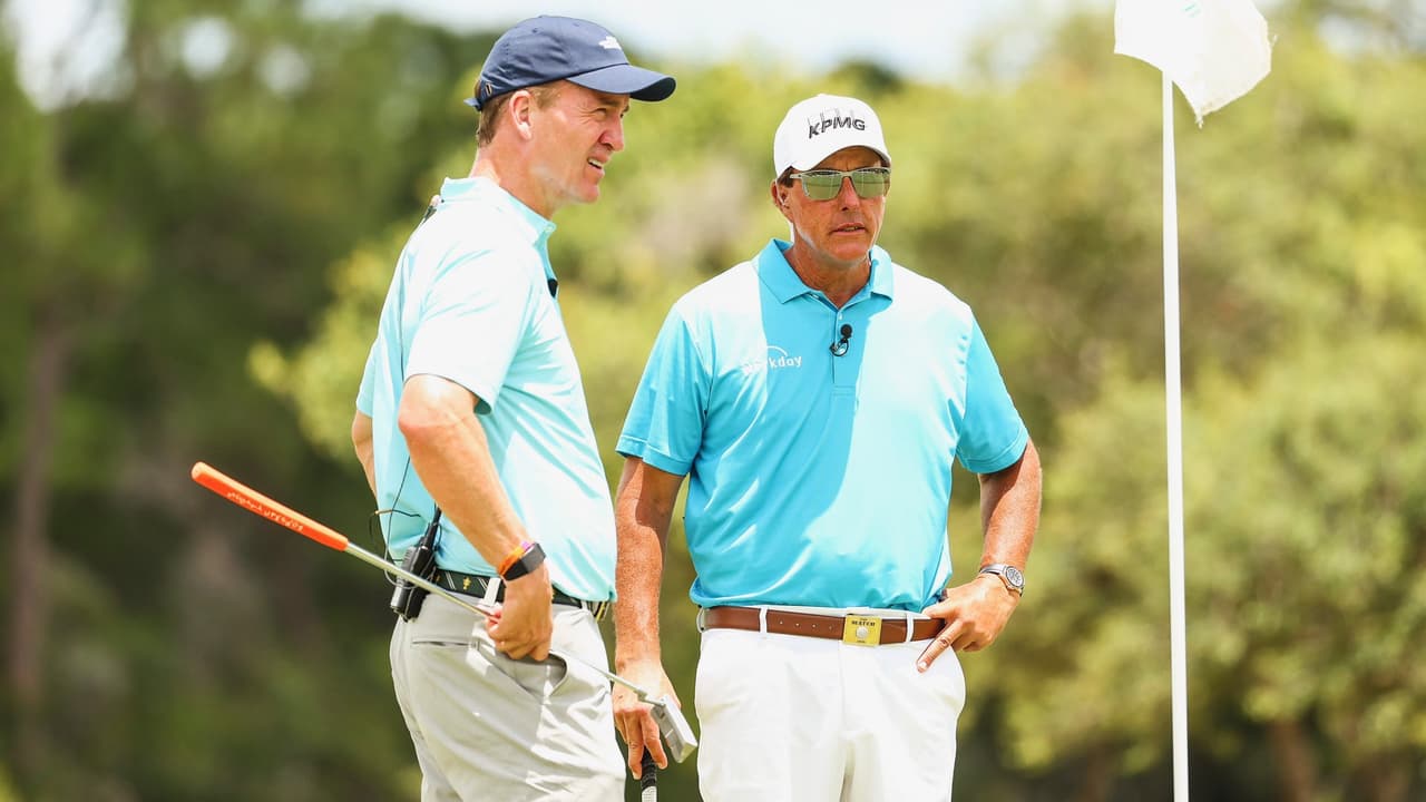 Tom Brady está en -110 si presenta el logotipo de los Tampa Bay Buccaneers y hay más de 200 probabilidades de que cualquier jugador diga ‘Omaha’ durante el evento.