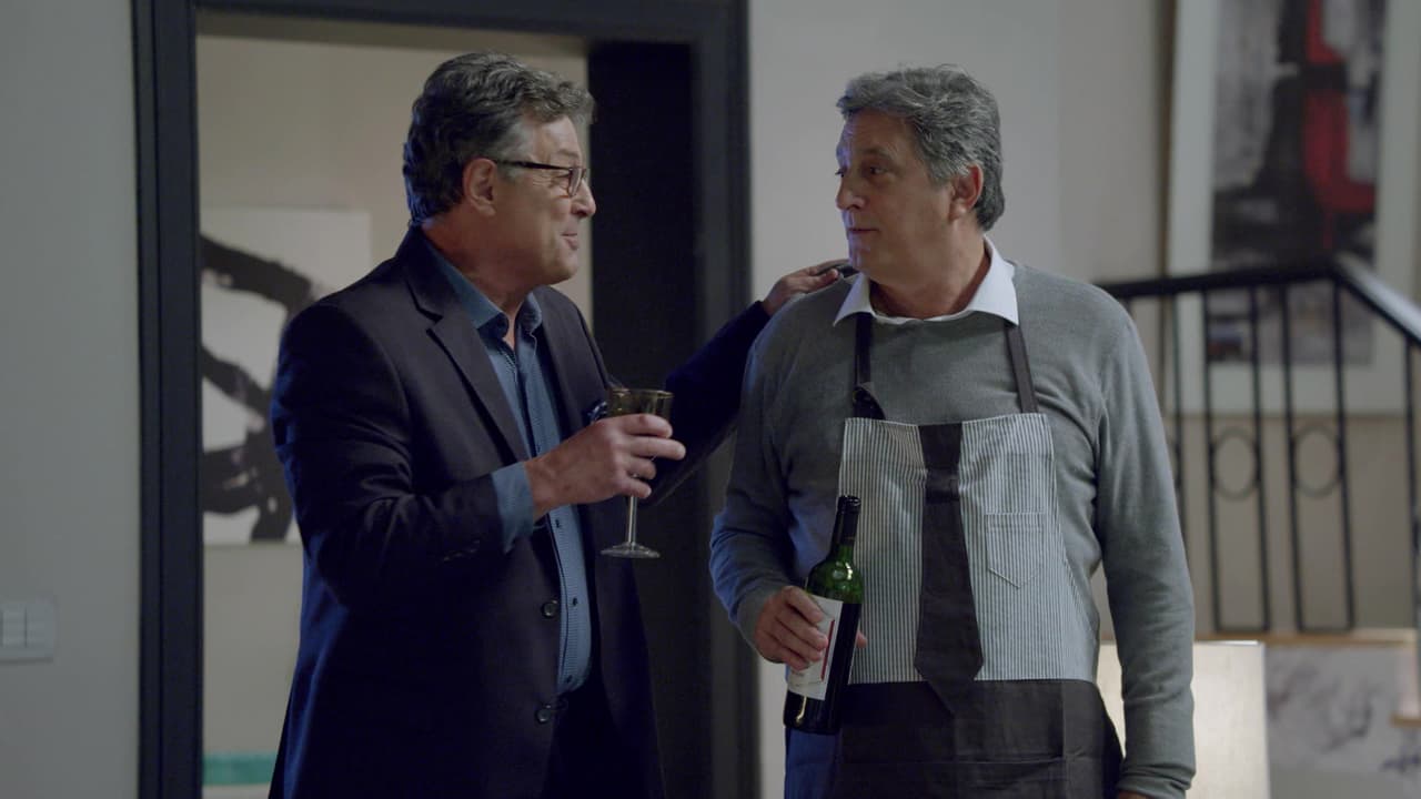 Desde joven se alejó de sus raíces judías y se dedicó a sus estudios en Nueva York, donde forjó una gran amistad con Adriano. Abogado de profesión, es capaz de demostrar la inocencia de cualquiera de sus clientes.