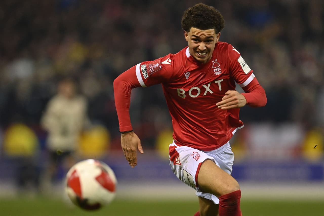 El Liverpool batalló más y apenas venció por 1-0 al Nottingham Forest para certificar su pase a las Semifinales, donde enfrentará al Manchester City.