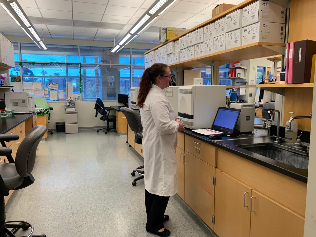 Aquí es donde el departamento de salud de Arizona realiza pruebas para detectar si una persona tiene el coronavirus. 
<br>