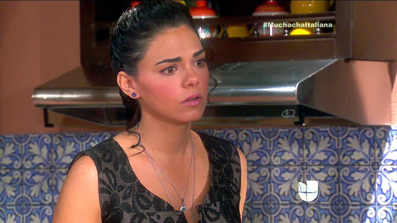 ¡Hazle caso a Fiorella! Es mejor que se le cuentes a Roxana.