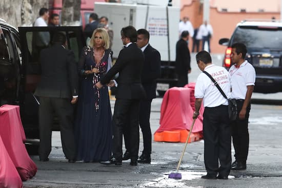 Su última aparición pública fue en la boda del gobernador del Estado de México, Eruviel Ávila el pasado 24 de junio.