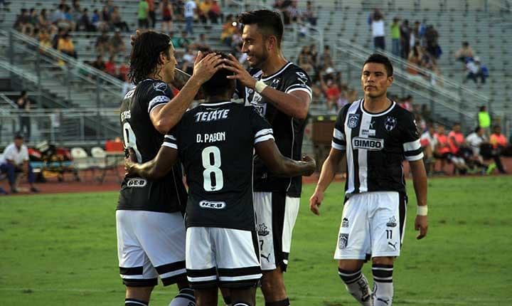 Rayados se impone a Morelia en juego amistoso