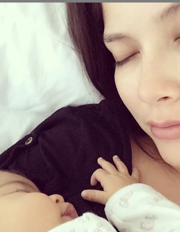 La noche del 16 de junio, Giulietta no dejó dormir a mami y las dos terminaron muy desveladas.