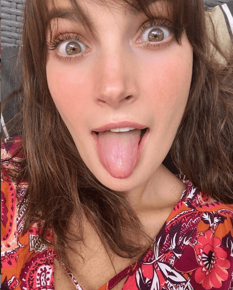 La artista también comentó que no le quisieron ayudar en el centro comercial cuando solicitó las cámaras de seguridad para localizar a los delincuentes.