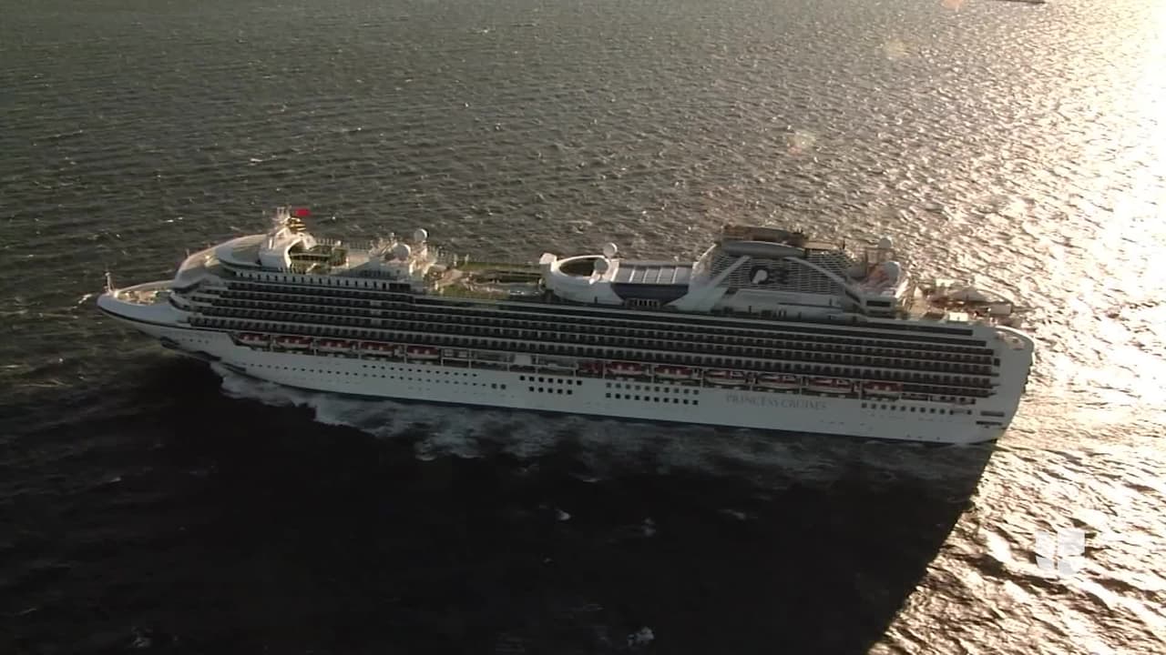 La última vez que los Centros para el Control y Prevención de Enfermedades elevaron al máximo el nivel de riesgo para viajar en crucero, fue el pasado 30 de diciembre del 2021, ante el aumento de casos que se presentó en ese momento, por la variante ómicron.
