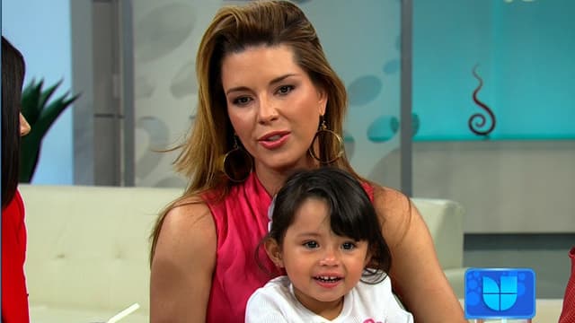 Su gran compañía y amor es su hija Dinorah.