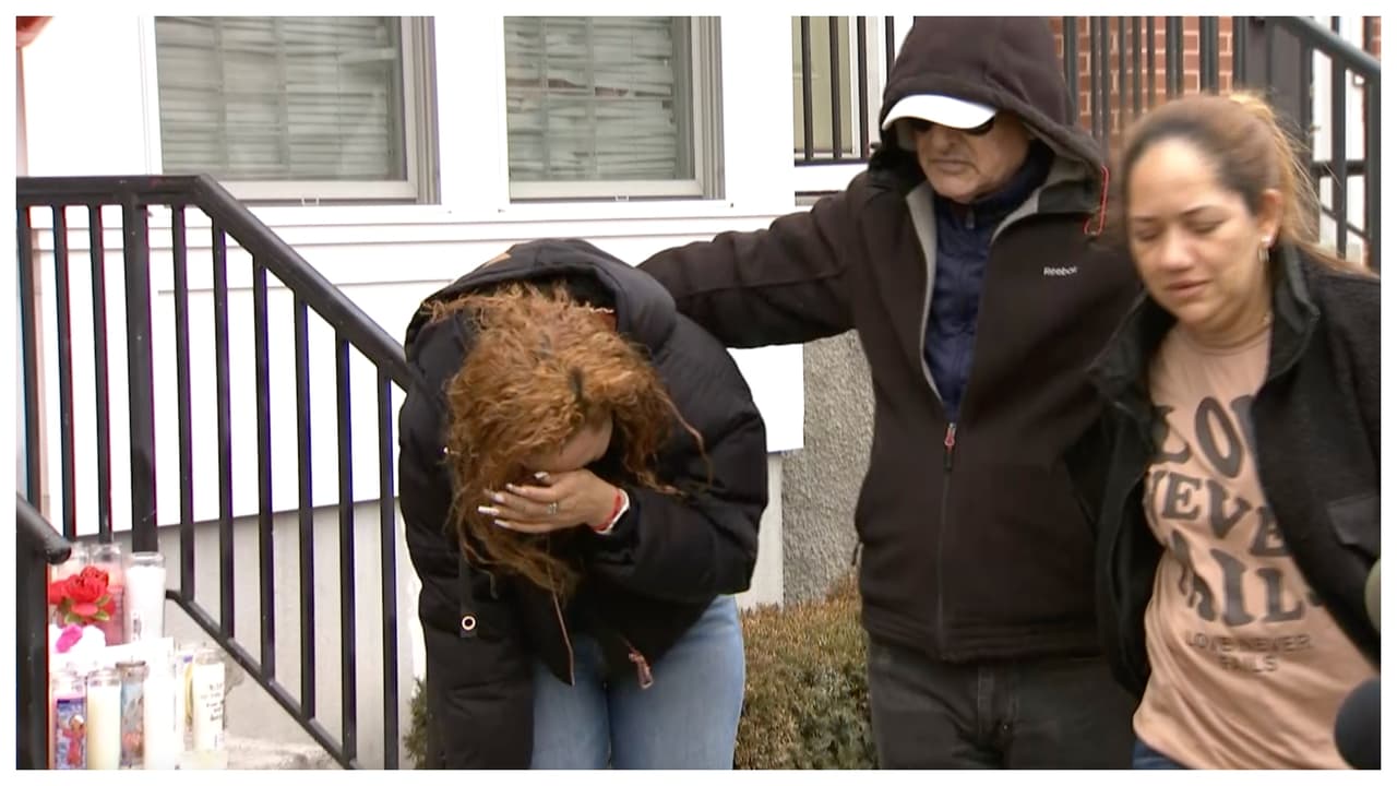 Posteriormente, el 9 de febrero, 
<b>el médico forense reveló los resultados de la autopsia </b>de Luz Hernández: ella murió de un traumatismo por fuerza contundente en la cabeza y compresiones en el cuello. 
<a href="https://www.univision.com/local/nueva-york-wxtv/autopsia-revela-las-causas-de-muerte-de-la-maestra-luz-hernandez-y-confirma-que-se-trato-de-un-homicidio-video">Se trataba de un homicidio. </a>