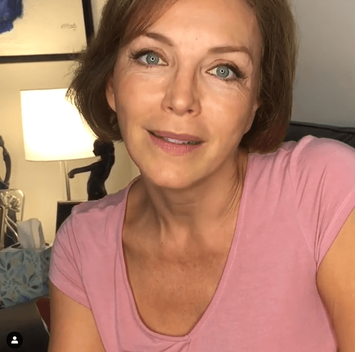 Desde hace algunos meses, la actriz Laura Flores ha compartido con sus seguidores de Instagram las diferentes actividades que realiza durante cuarentena.