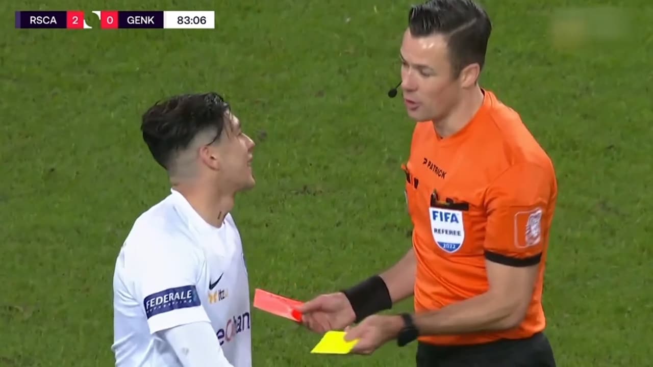 Arteaga sale expulsado con Genk en su regreso a la titularidad