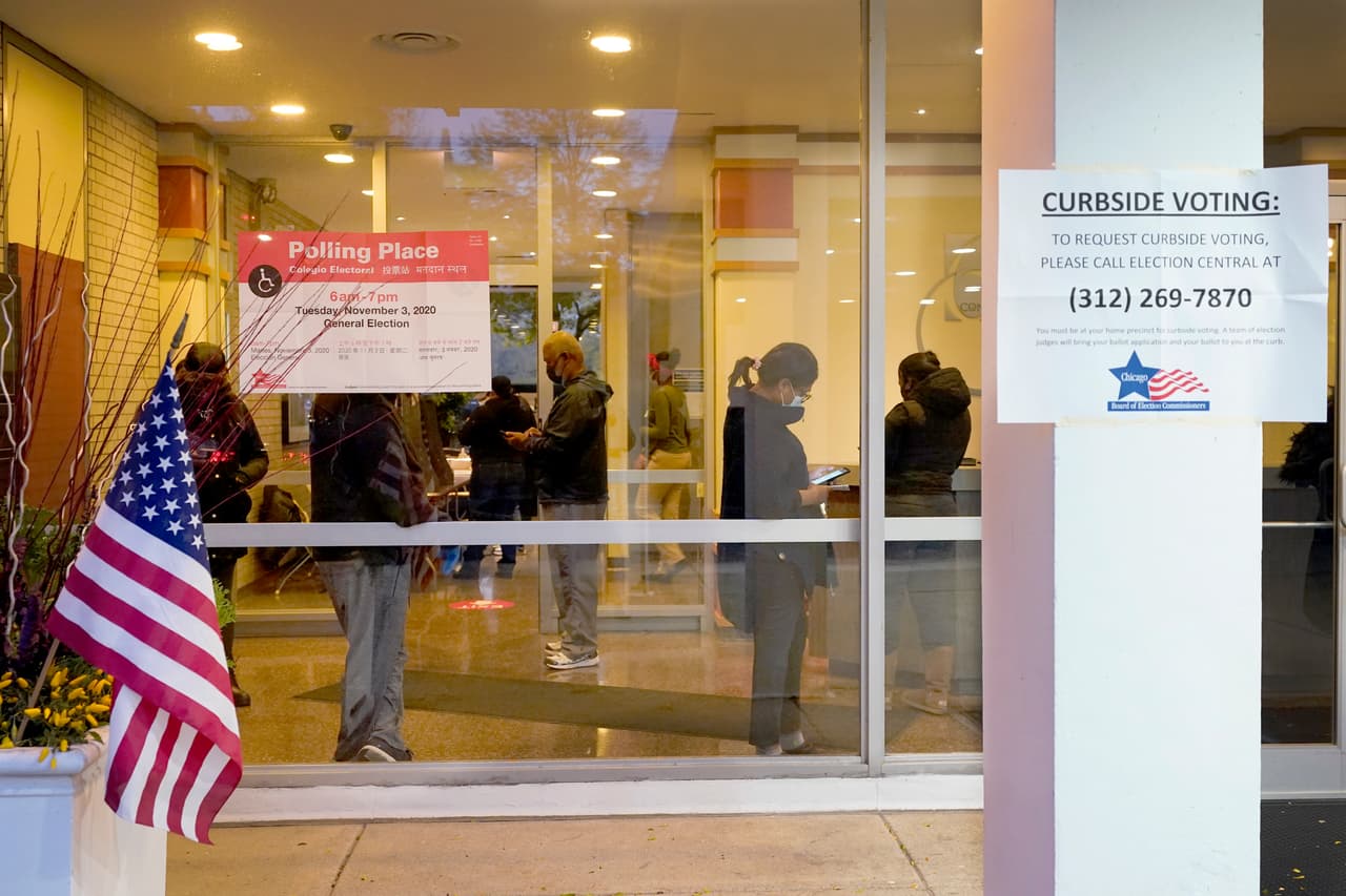 Durbin y "Chuy” García prometen ayudar a los afectados por la pandemia durante su nuevo mandato