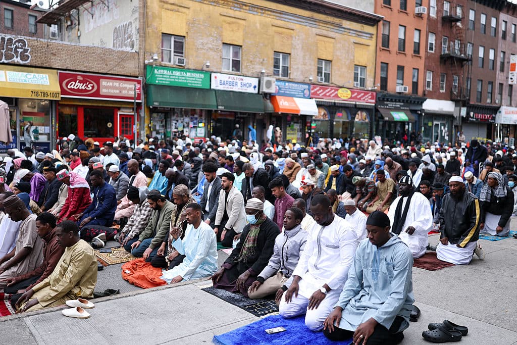 El pasado 30 de marzo de 2025, la comunidad musulmana de Brooklyn, Nueva York, celebró el Eid al-Fitr, marcando el fin del mes sagrado de Ramadán.