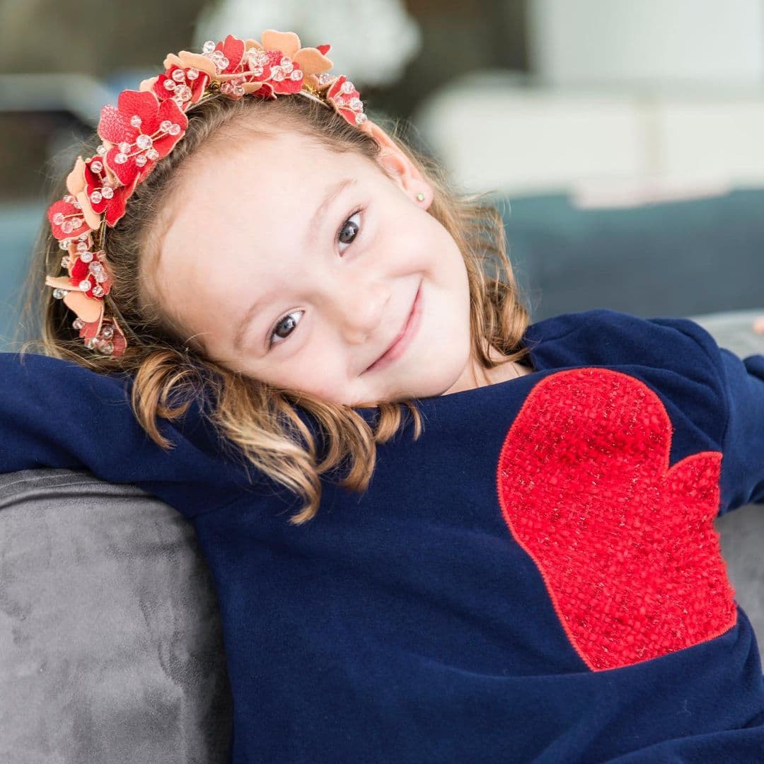 Para nuestra querida Satcha esta fecha es muy especial pues está celebrando el quinto cumpleaños de su hija Alana Christine.