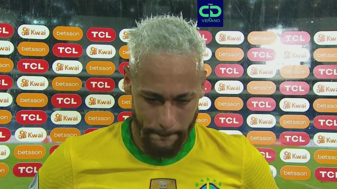 Neymar rompe en llanto: “Pasé por cosas muy difíciles estos dos años”