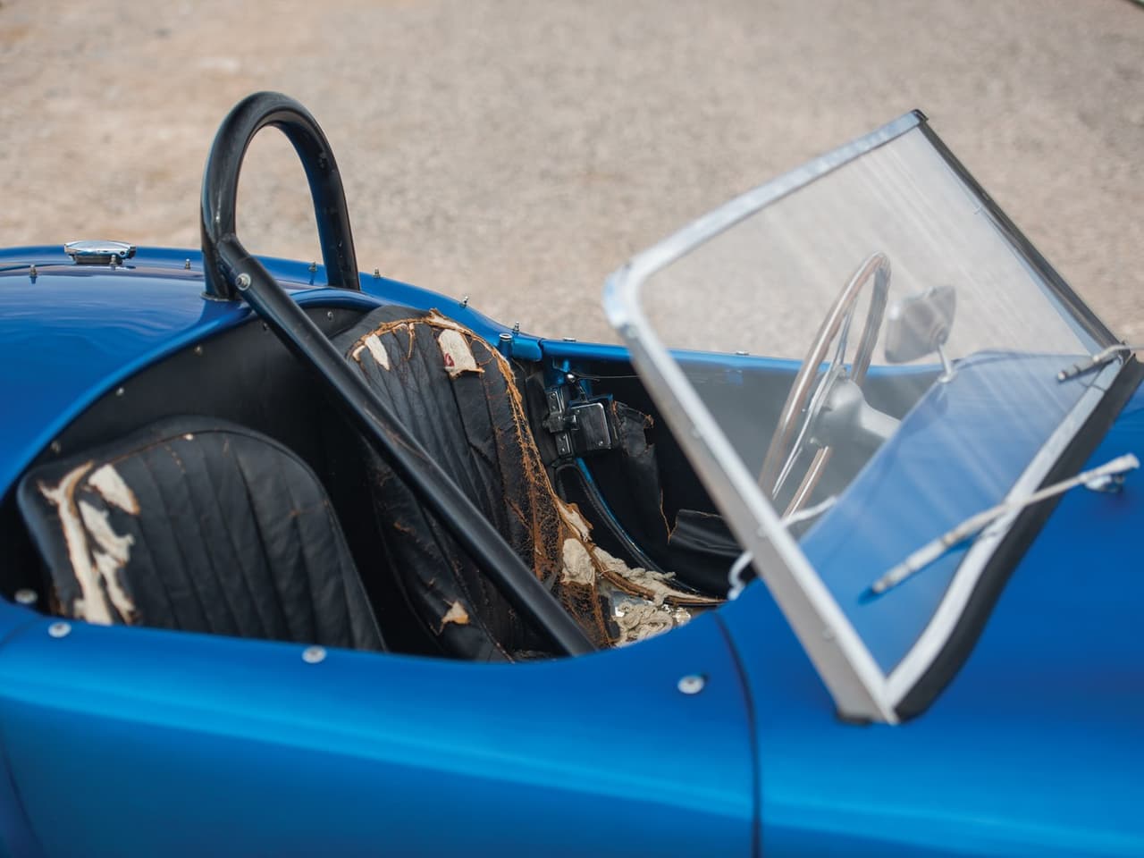 El auto subastado es un ejemplar único, a pesar de que por mucho tiempo se pensó que existieron varias unidades del mismo.