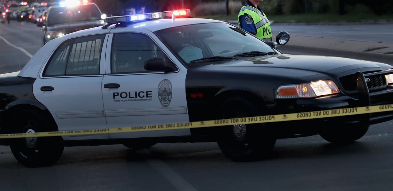 Alertan sobre sospechosos que tienen como objetivo asaltar a mujeres que caminan solas en UT