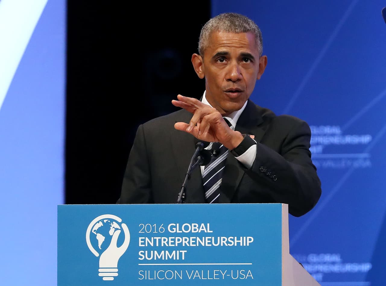 Obama pide liberar a los presos políticos y respetar el revocatorio en Venezuela