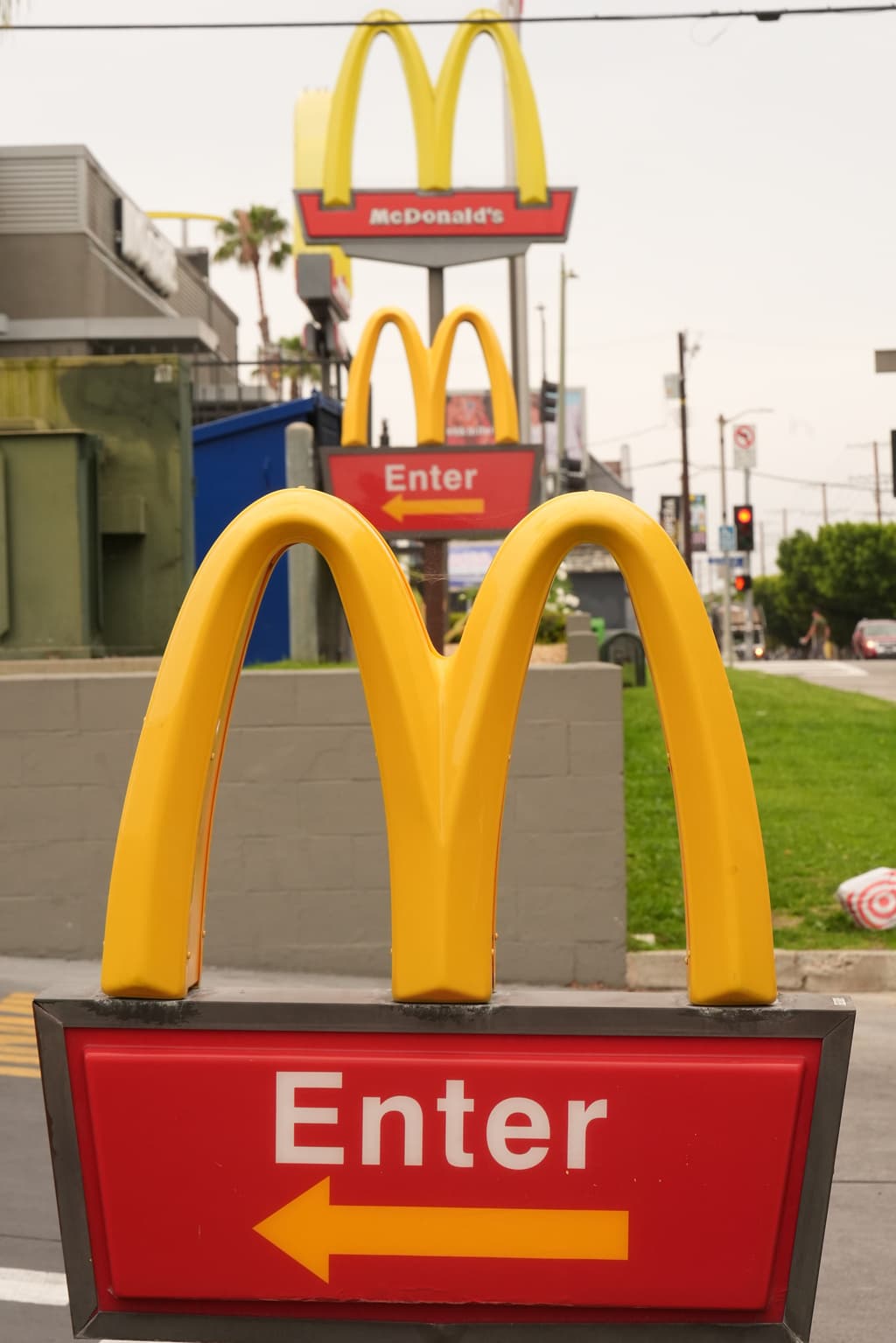 No fue hasta 2016, que este McDonald's tuvo su primer 'servicarro', cuidando el diseño original del restaurante.