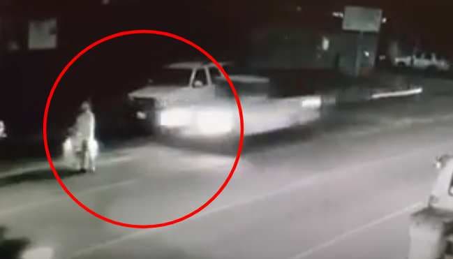 Video muestra cómo un conductor se fuga tras atropellar mortalmente a mujer en el sur de Los Ángeles