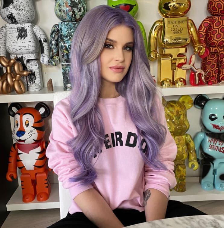 La conductora de televisión logró perder más de 85 libras y a lo largo de los años ha continuado su proceso de pérdida de peso que la ha llevado a mantener una silueta esbelta.