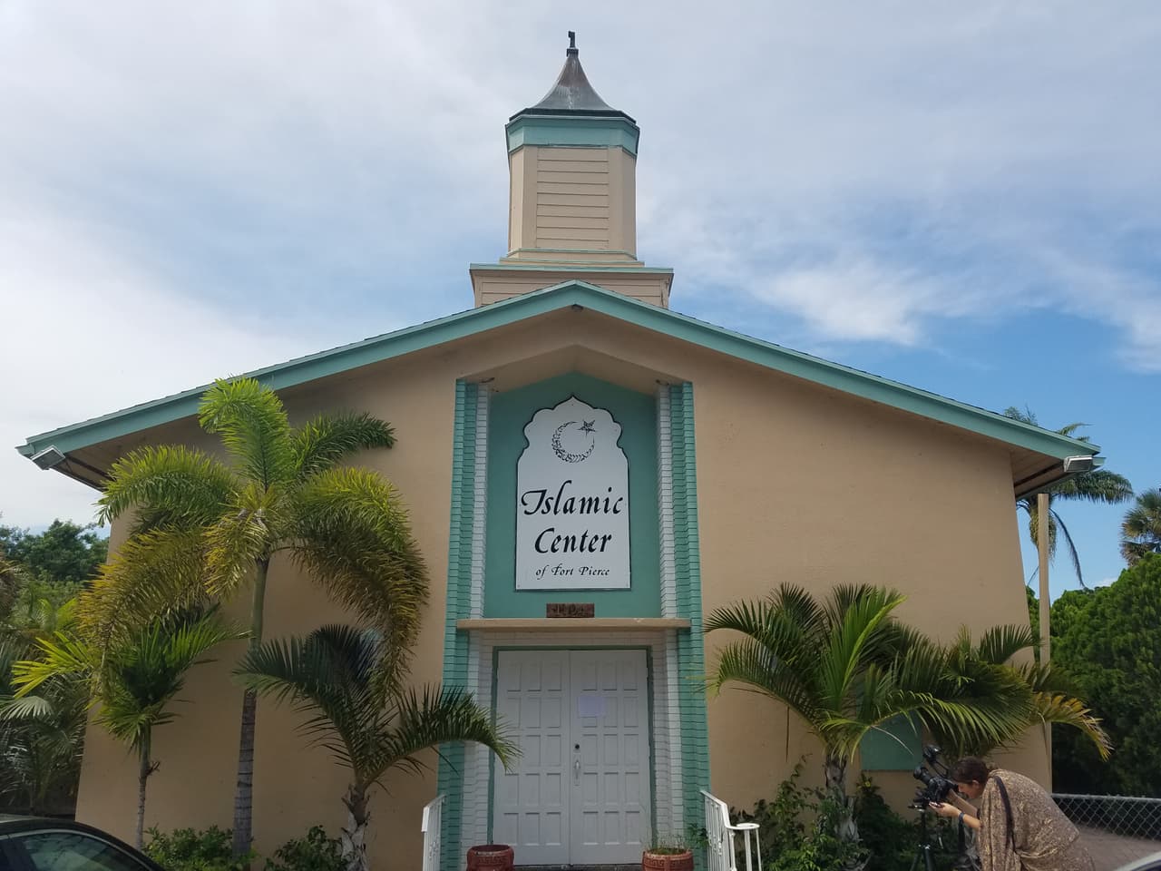 Los líderes de la mezquita dicen tener buena relación con la comunidad