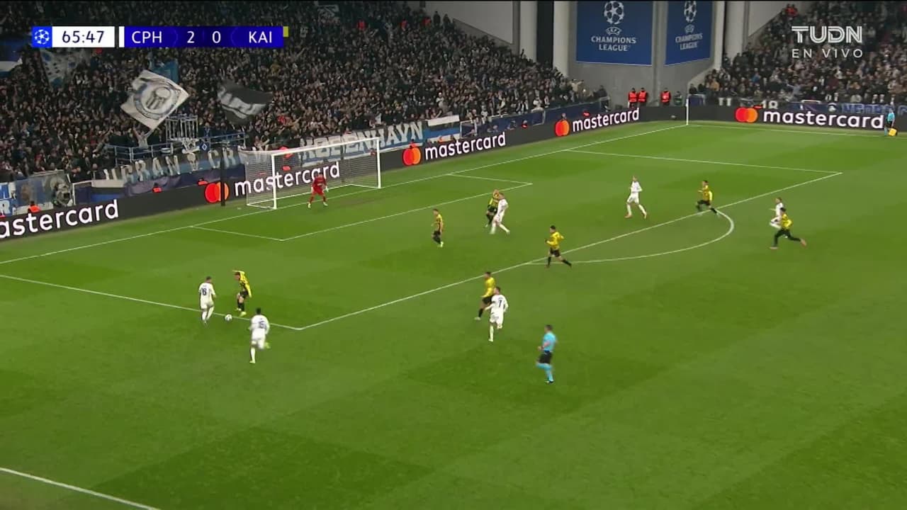 ¡TIRO ATAJADO! disparo por Robert Silva.